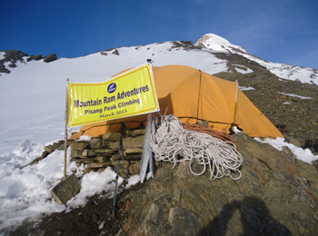 Pisang Peak Climbing