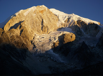 Rupinala Larke Pass Trek